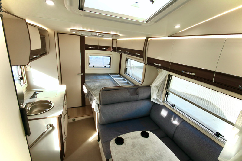 舒適旅行生活，這款房車必不可少