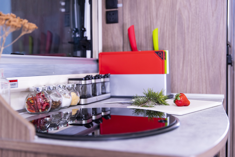 更有空間,更舒適的國六房車 更有空間,更舒適的國六房車