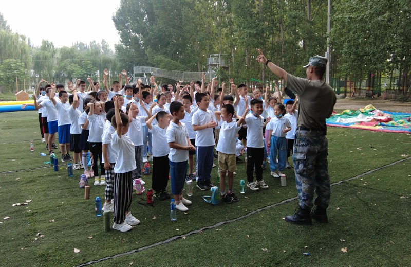 覽眾房車(chē)第八屆員工子女夏令營(yíng) 覽眾房車(chē)第八屆員工子女夏令營(yíng)