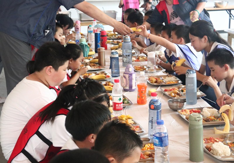 覽眾房車(chē)第八屆員工子女夏令營(yíng) 覽眾房車(chē)第八屆員工子女夏令營(yíng)
