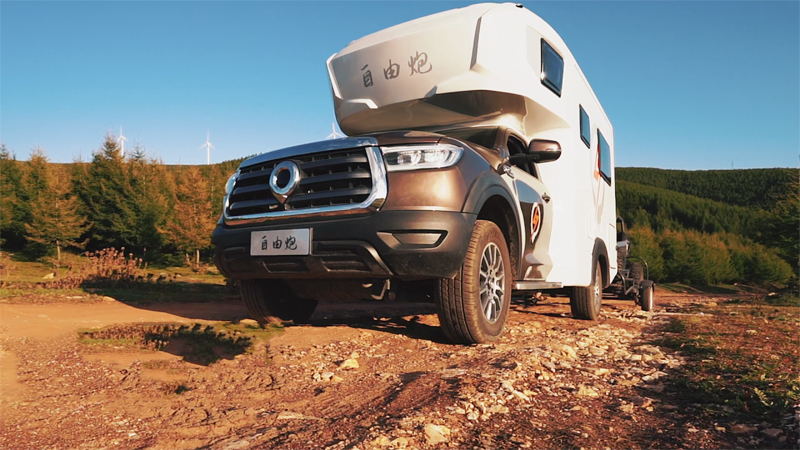 年輕、動(dòng)力、狂野、舒適,這款房車好 年輕、動(dòng)力、狂野、舒適,這款房車好