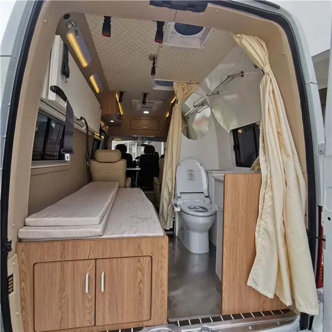 想買輛房車環游中國，該選B型還是C型？